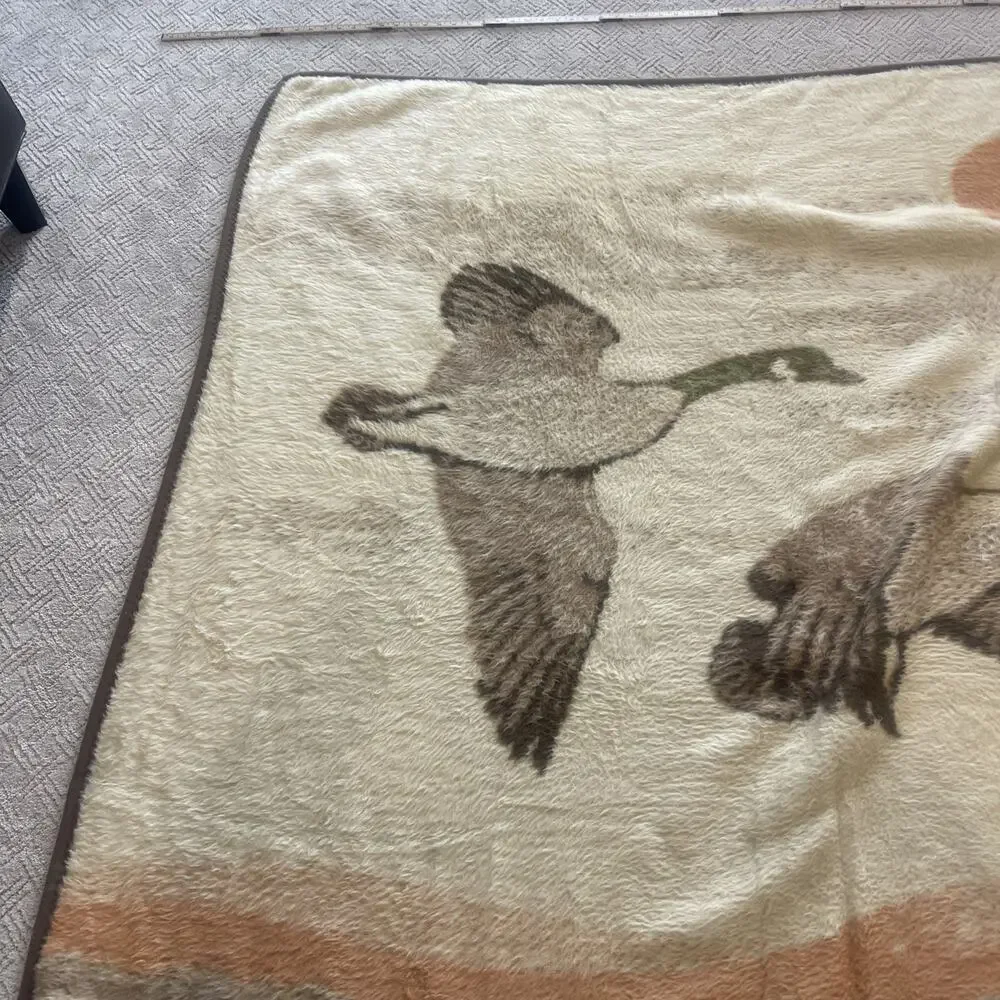 VTG Ibena Flying Geese Blanket Reversible Sunset Cabin TURKEY 79